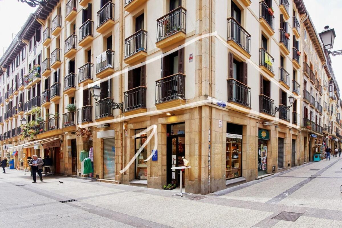 Apartamento 8 Balconies Heart Of The Old Town San Sebastián Exterior foto
