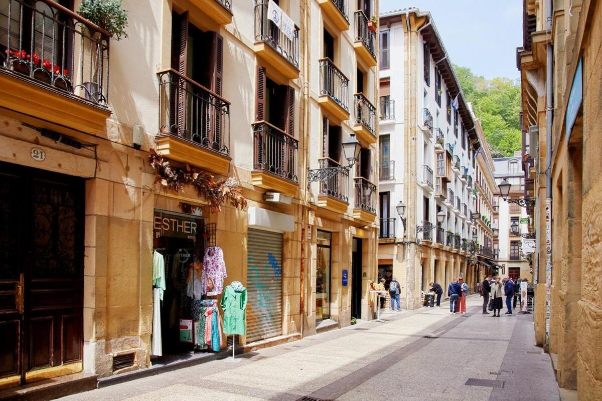 Apartamento 8 Balconies Heart Of The Old Town San Sebastián Exterior foto